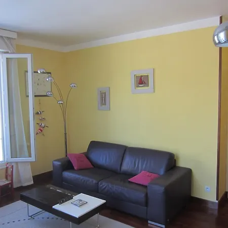 Confortable T2 - Port Vieux *
